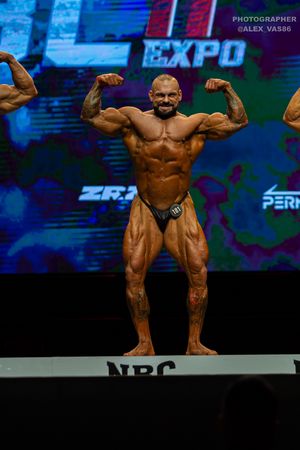 BODYBUILDING +102